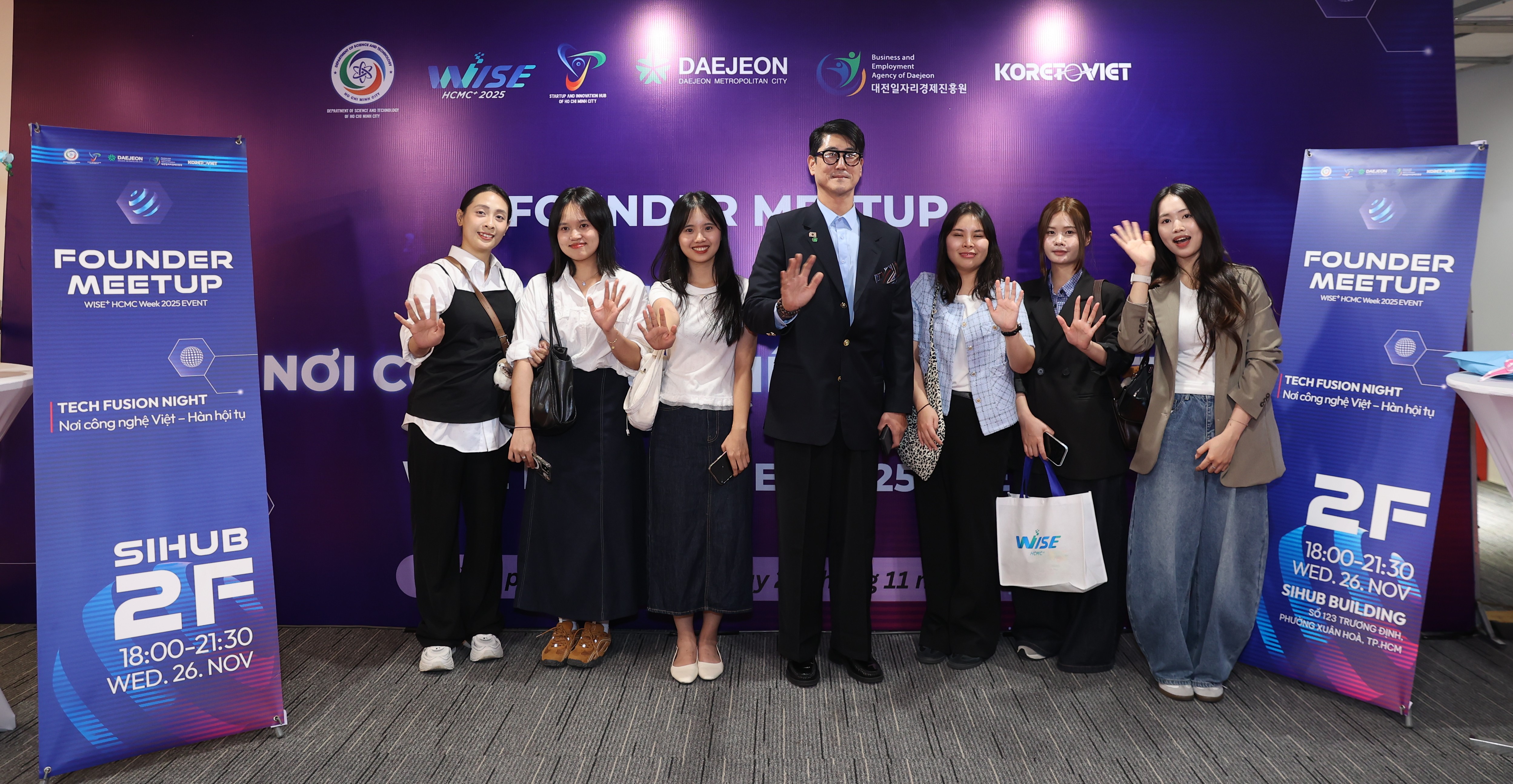WISE HCMC+2025: Giới thiệu 05 giải pháp đổi mới sáng tạo tiêu biểu tại Founder Meetup 2025