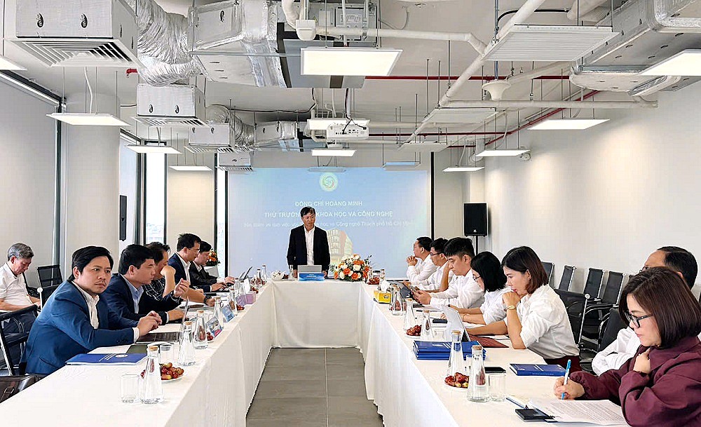 Tiếp và làm việc với đoàn công tác của Thứ trưởng Bộ Khoa học và Công nghệ Hoàng Minh