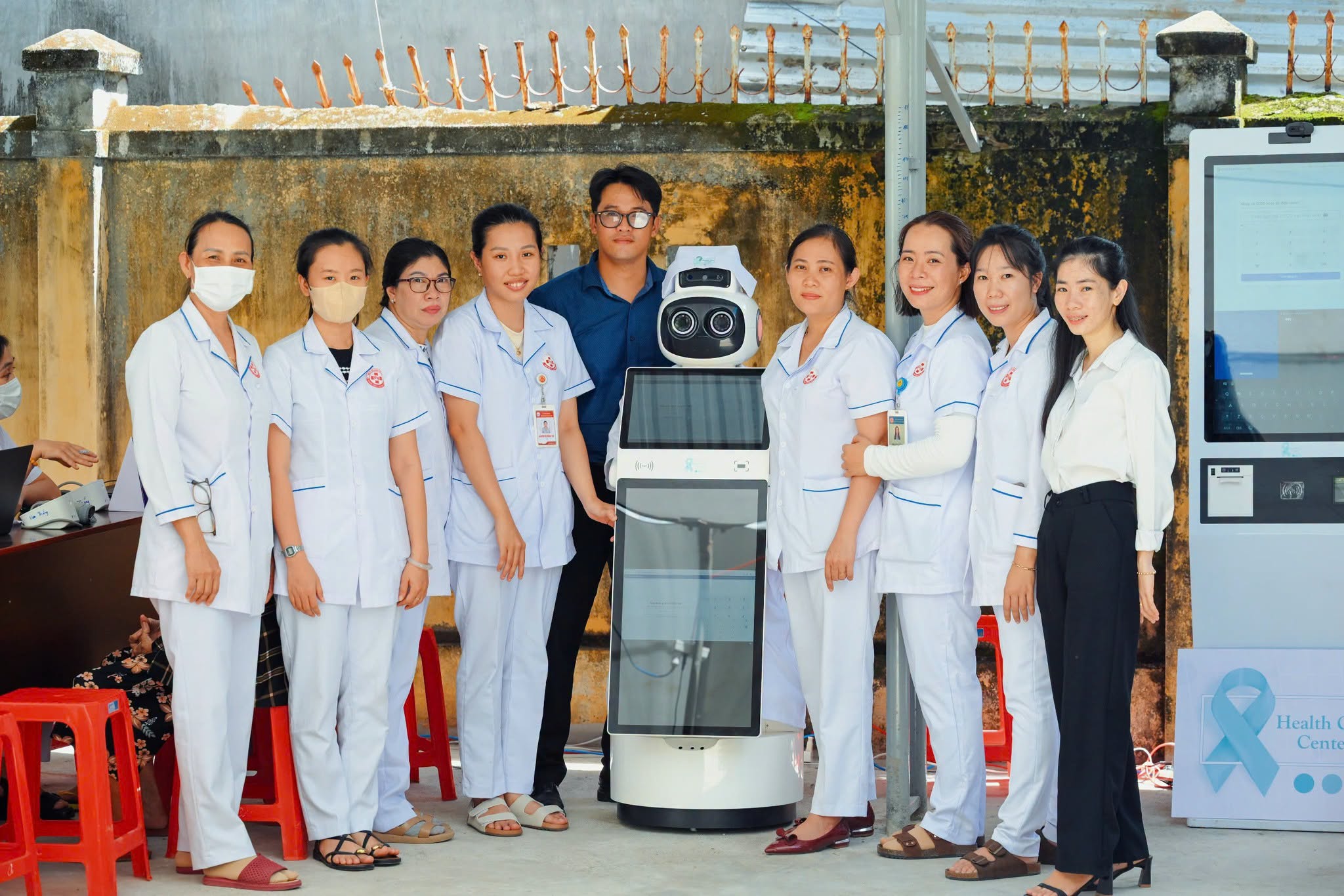 Ứng dụng y tế số nâng cao hiệu quả quy trình khám sức khỏe cộng đồng tại Khánh Hòa